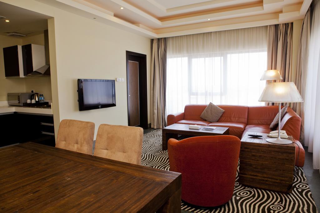 Al Raya Suites Hotel Manama Luaran gambar