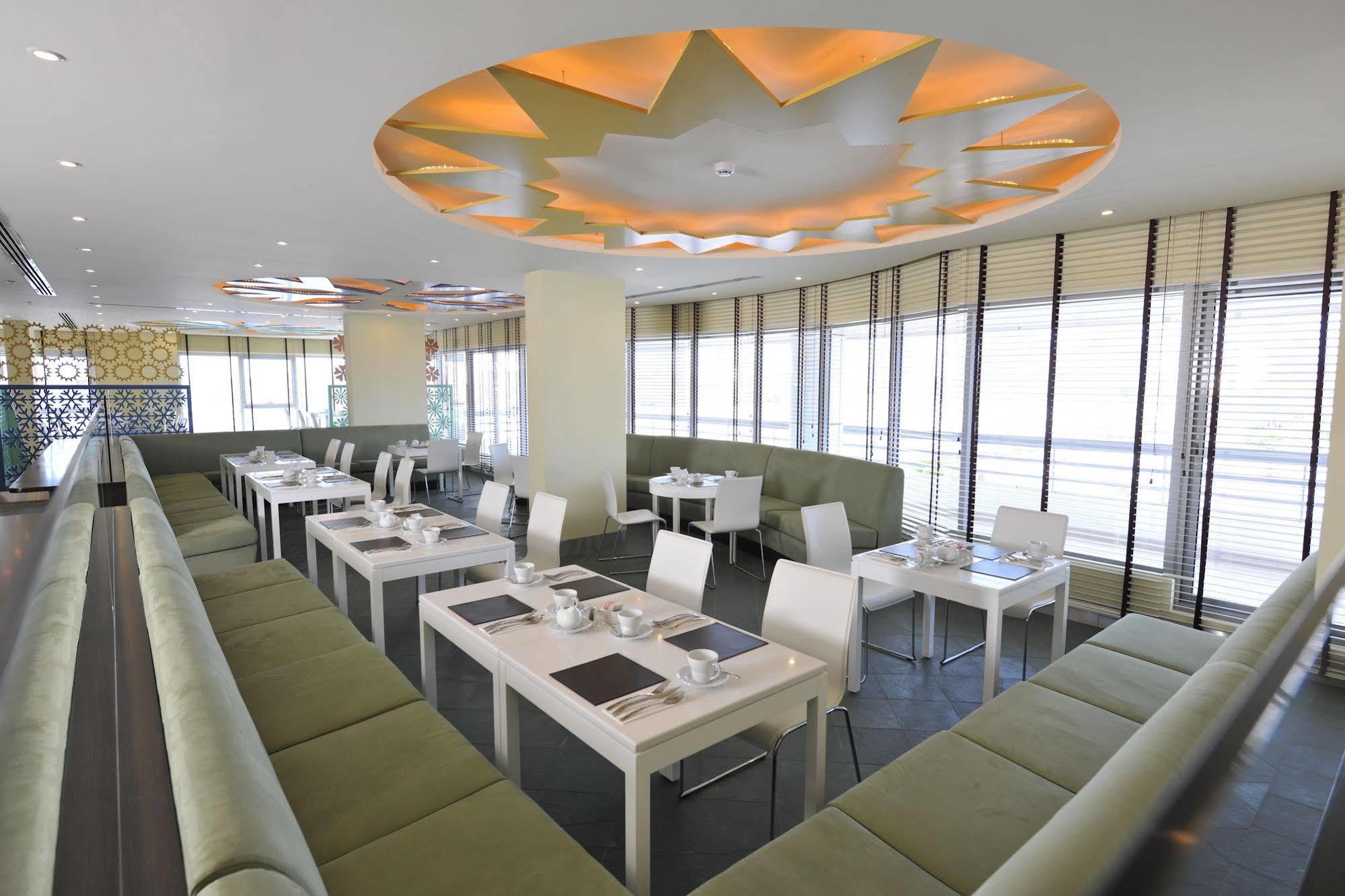Al Raya Suites Hotel Manama Luaran gambar