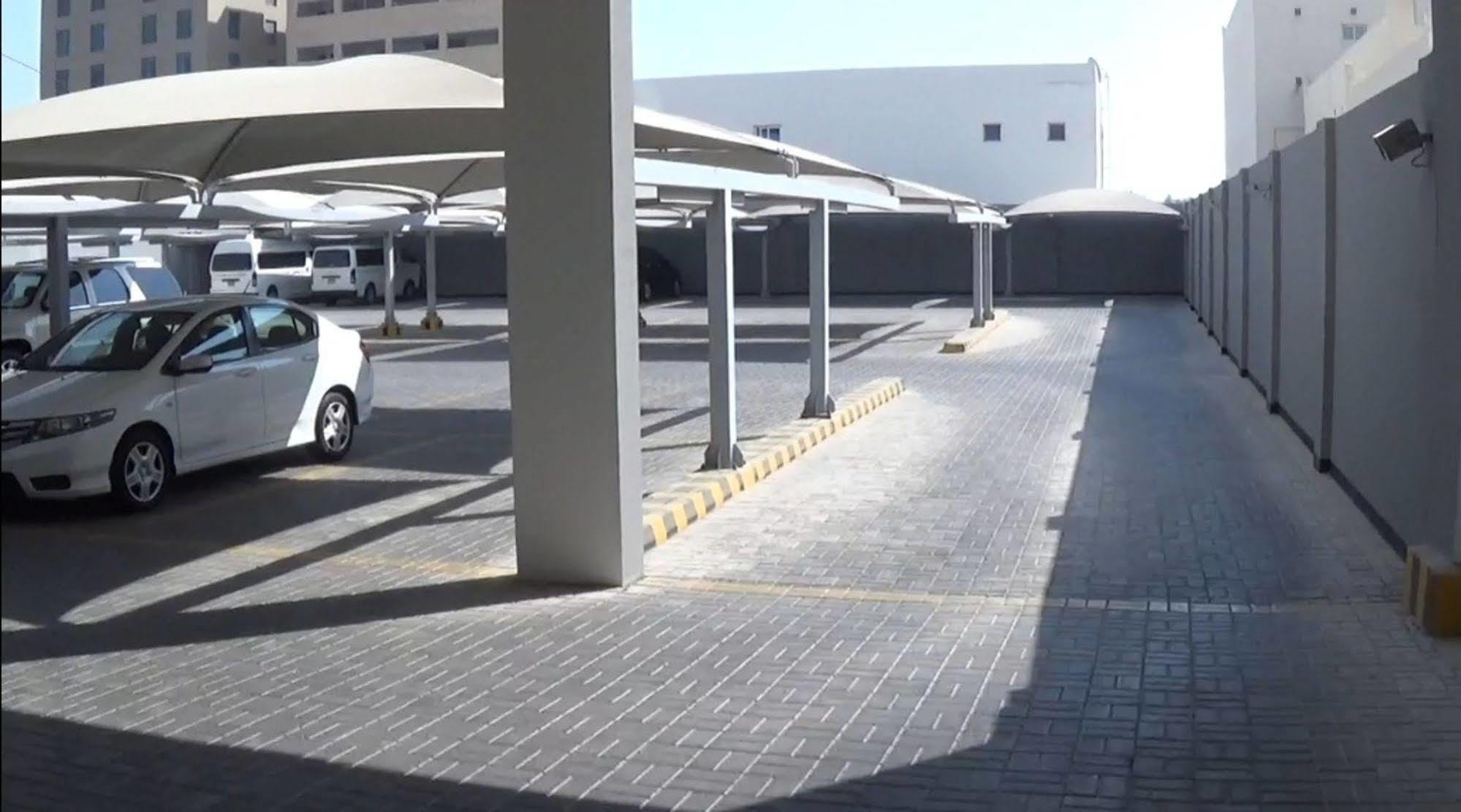 Al Raya Suites Hotel Manama Luaran gambar